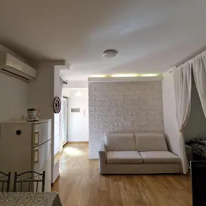casa-ancona.riccione-hotels.org/