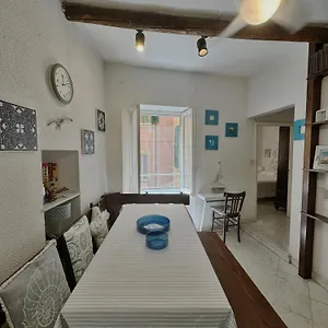 apt-la-casa-al-porto.hotelitalianriviera.com/